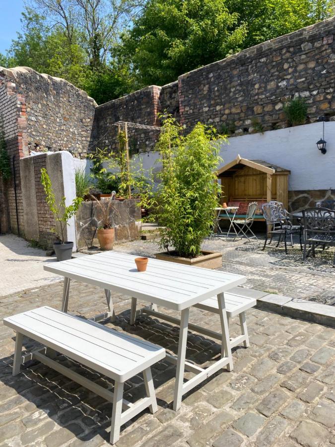 The Tiger Inn Merthyr Tydfil Buitenkant foto